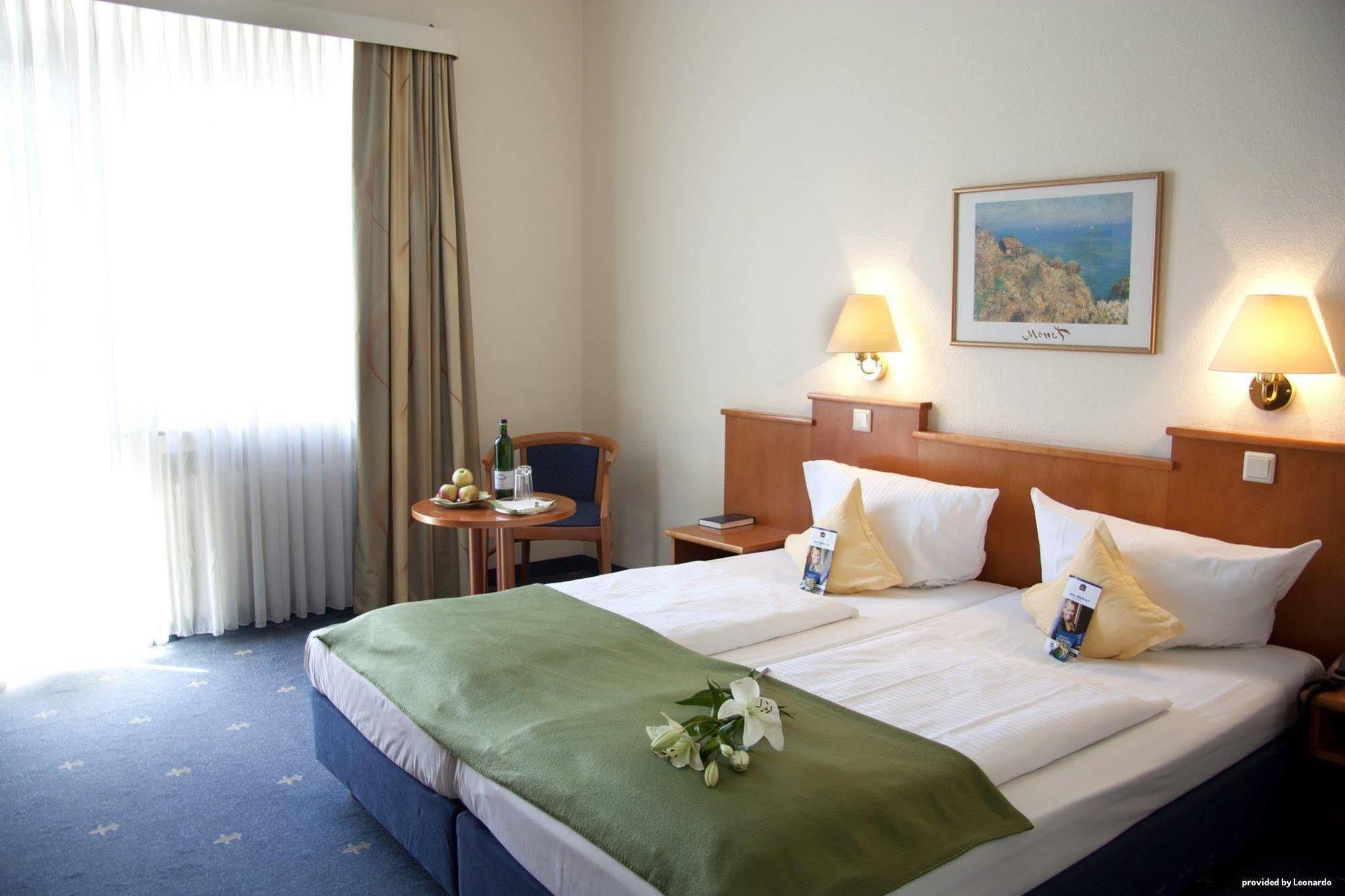Sure Hotel By Best Western Ambassador Duesseldorf Pokoj fotografie